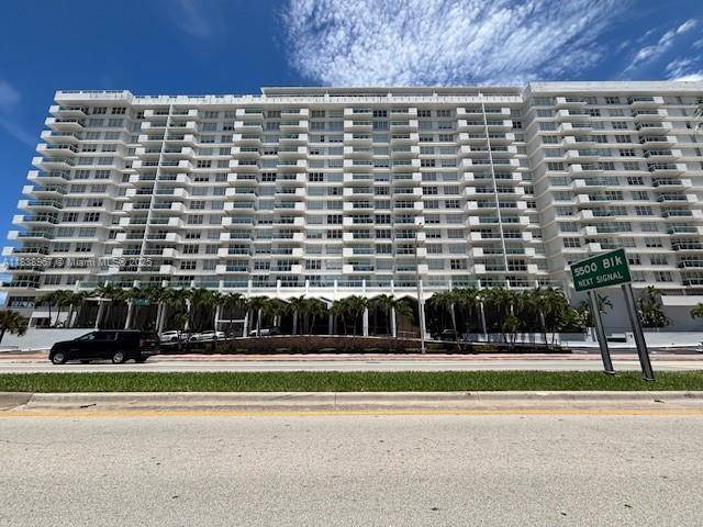 Miami Beach, FL 33140,5601 Collins Ave #720