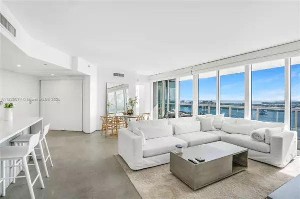 Miami Beach, FL 33139,400 Alton Rd #2004