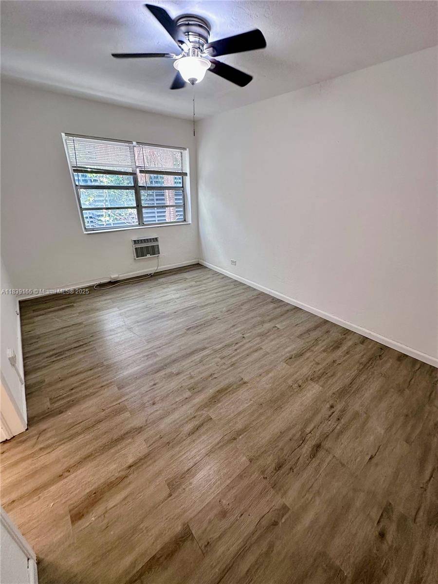 Surfside, FL 33154,9064 Collins Ave #12