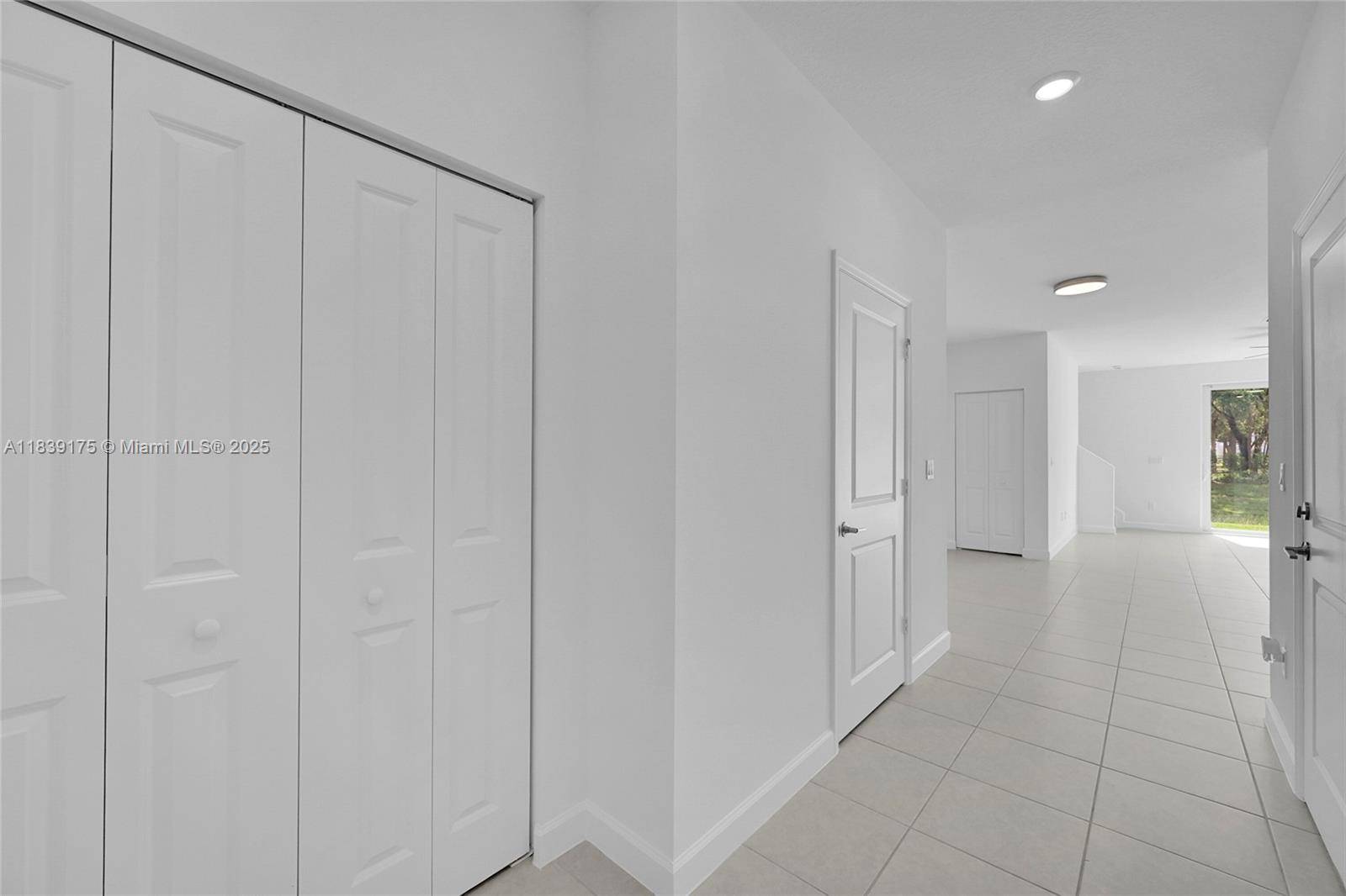 Lake Worth, FL 33463,4548 Hollister Ave