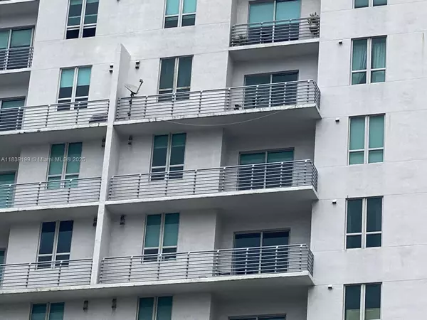 Miami, FL 33132,234 NE 3rd St #905