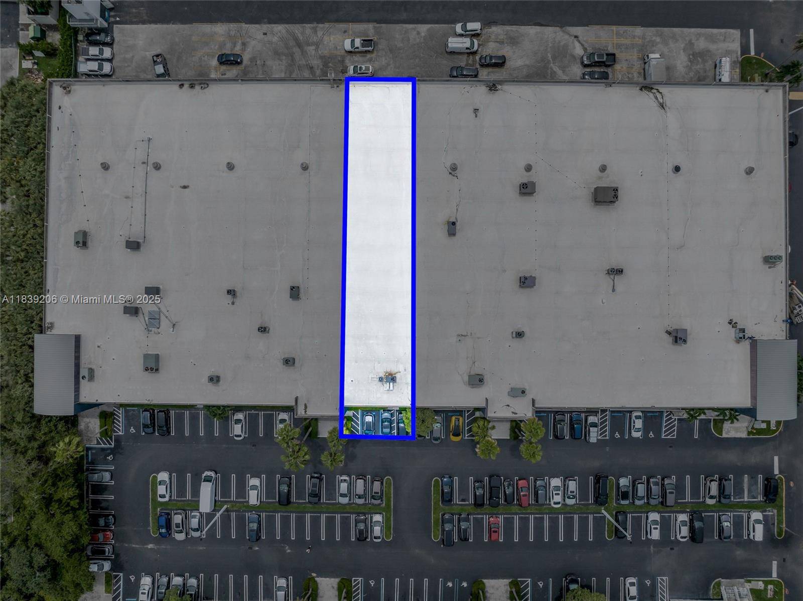 7620 NW 25th St #6, Miami, FL 33122