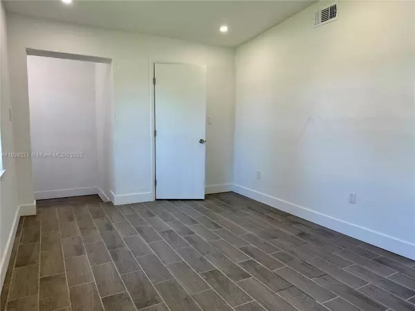 Port Charlotte, FL 33952,3460 Normandy Dr