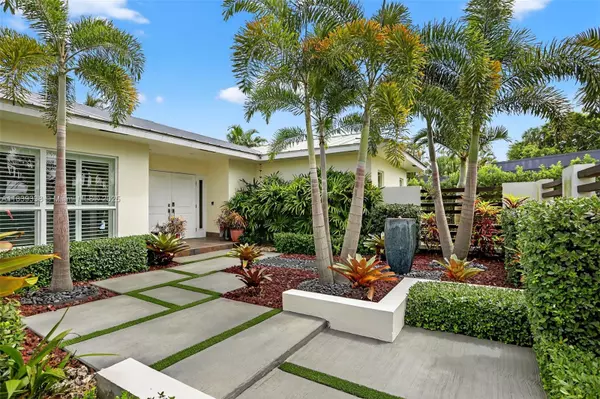 Tamarac, FL 33319,4907 Holly Dr