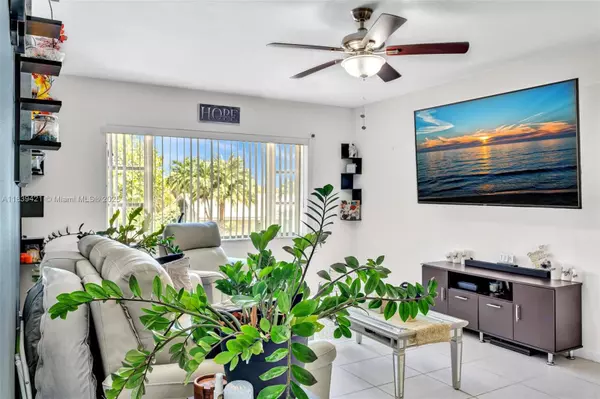 Fort Lauderdale, FL 33308,5800 NE 22nd Way #523