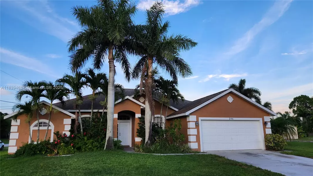 2001 SW Cranberry St #-, Port St Lucie, FL 34953
