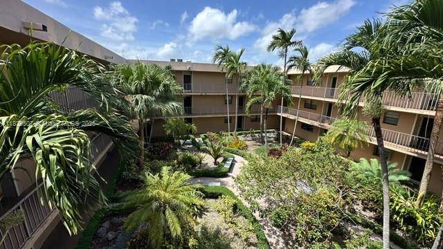 Miami, FL 33176,10425 SW 112th Ave #315