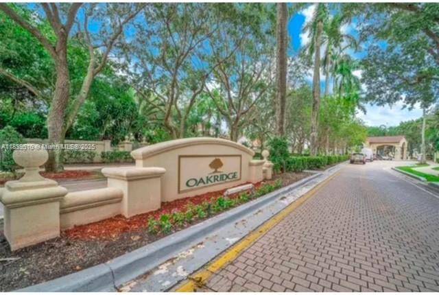 Hollywood, FL 33312,4966 SW 33rd Ter
