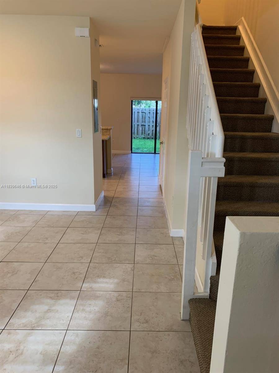 Homestead, FL 33033,585 SE 32nd Ter #585