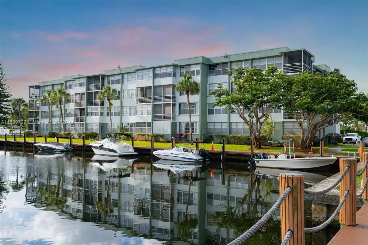 Hollywood, FL 33020,2781 Taft St #409