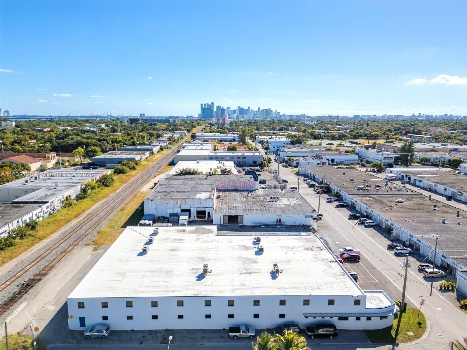 6899 NE 4th Ave, Miami, FL 33138