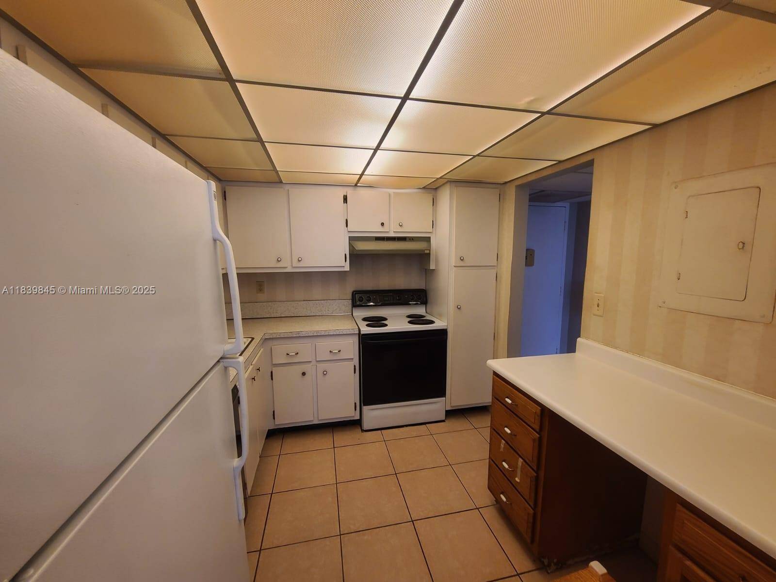 Hollywood, FL 33020,2731 Taft St #102