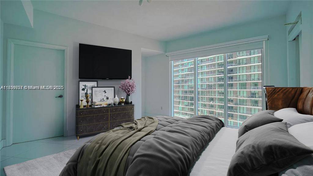60 SW 13th St #1600, Miami, FL 33130