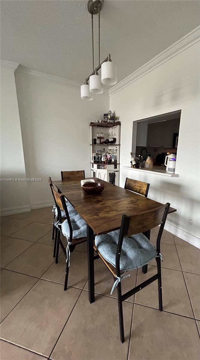 North Bay Village, FL 33141,1455 N Treasure Dr #4C