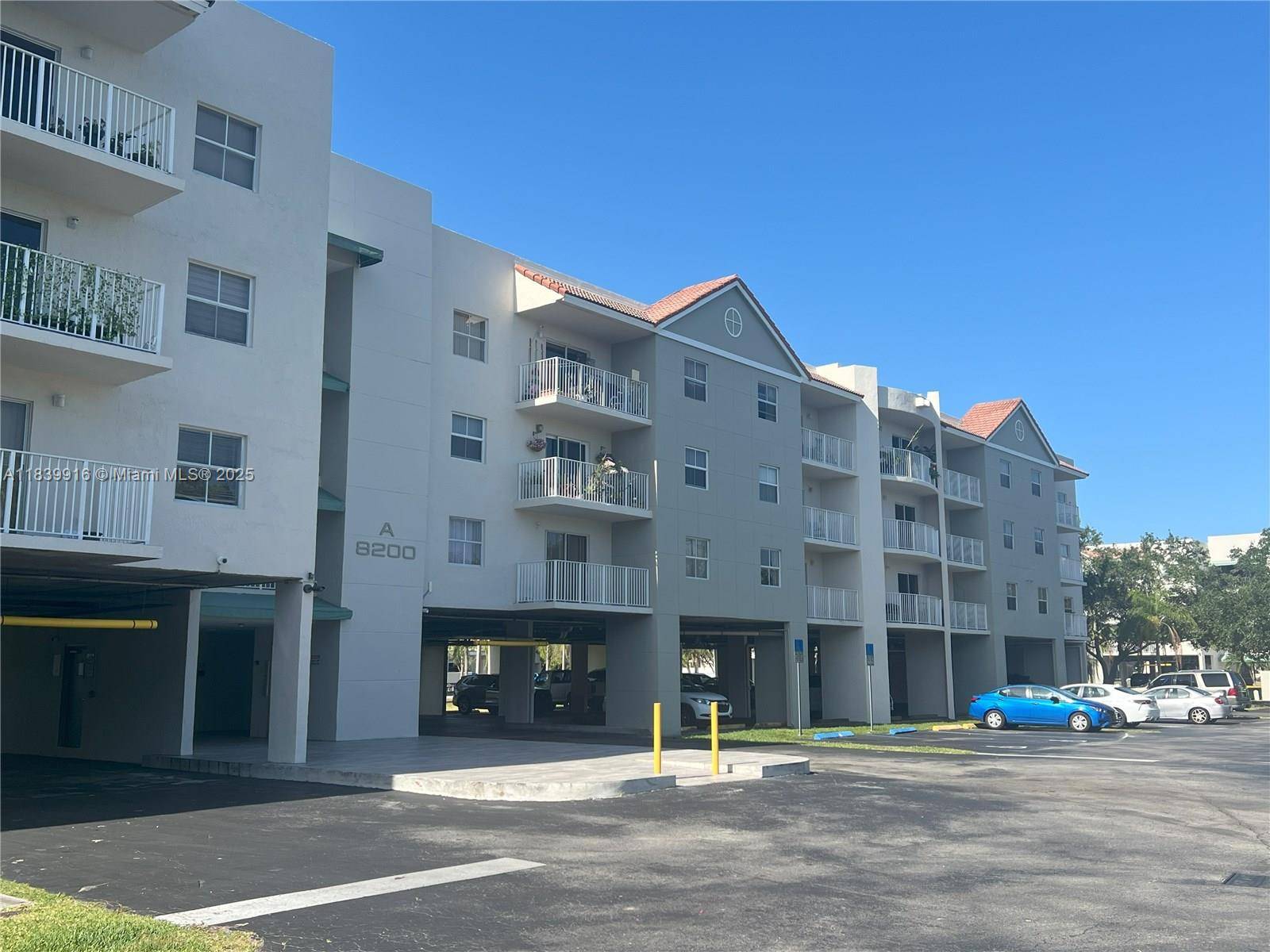 Cutler Bay, FL 33189,8200 SW 210th St #307