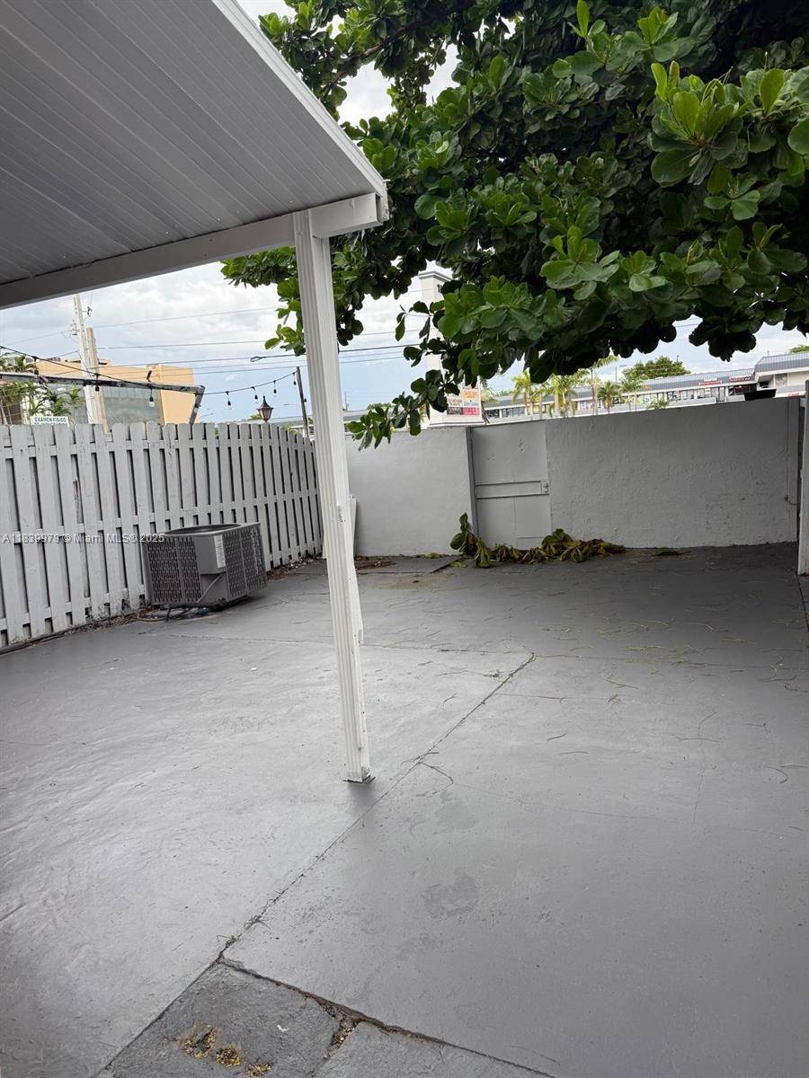 Hialeah, FL 33012,3860 W 11th Ln