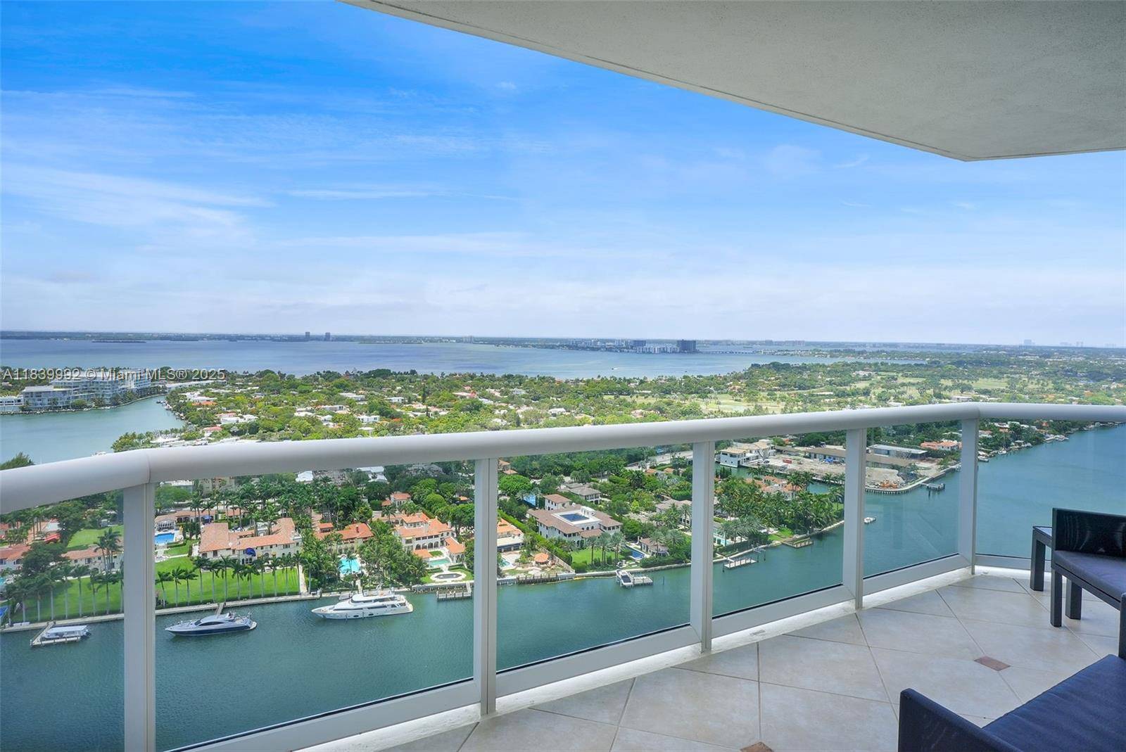 Miami Beach, FL 33140,4779 Collins Ave #3406