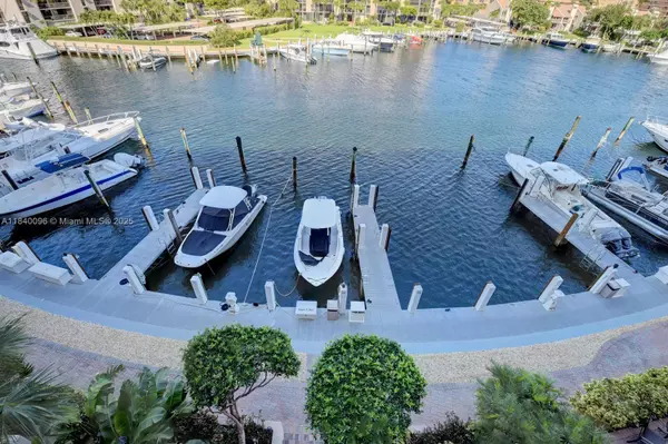 Boca Raton, FL 33431,2687 N Ocean Blvd #402-G
