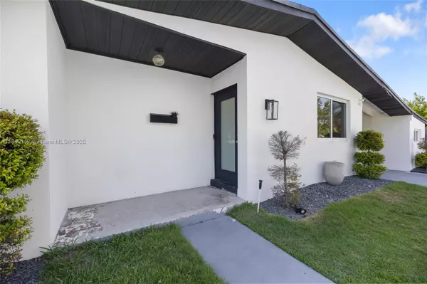 Cutler Bay, FL 33157,19540 Christmas Rd