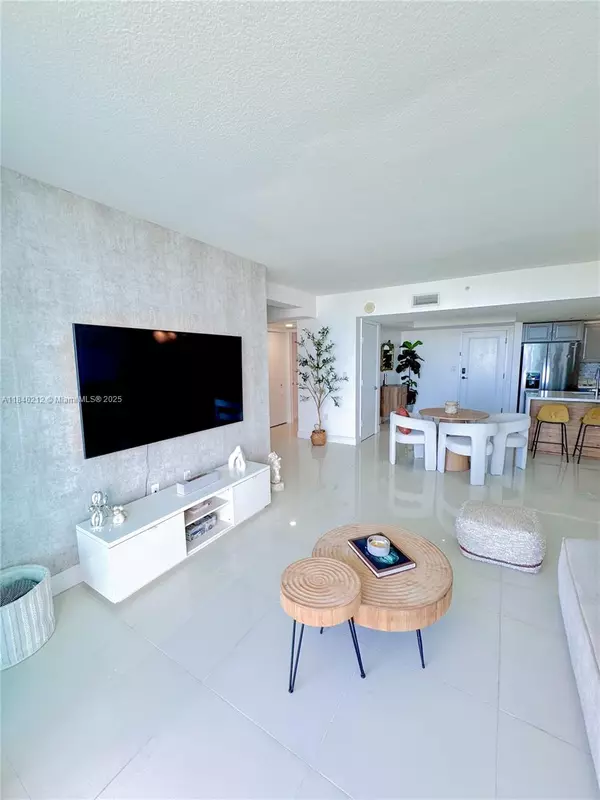 Miami, FL 33125,1861 NW S River Dr #2609