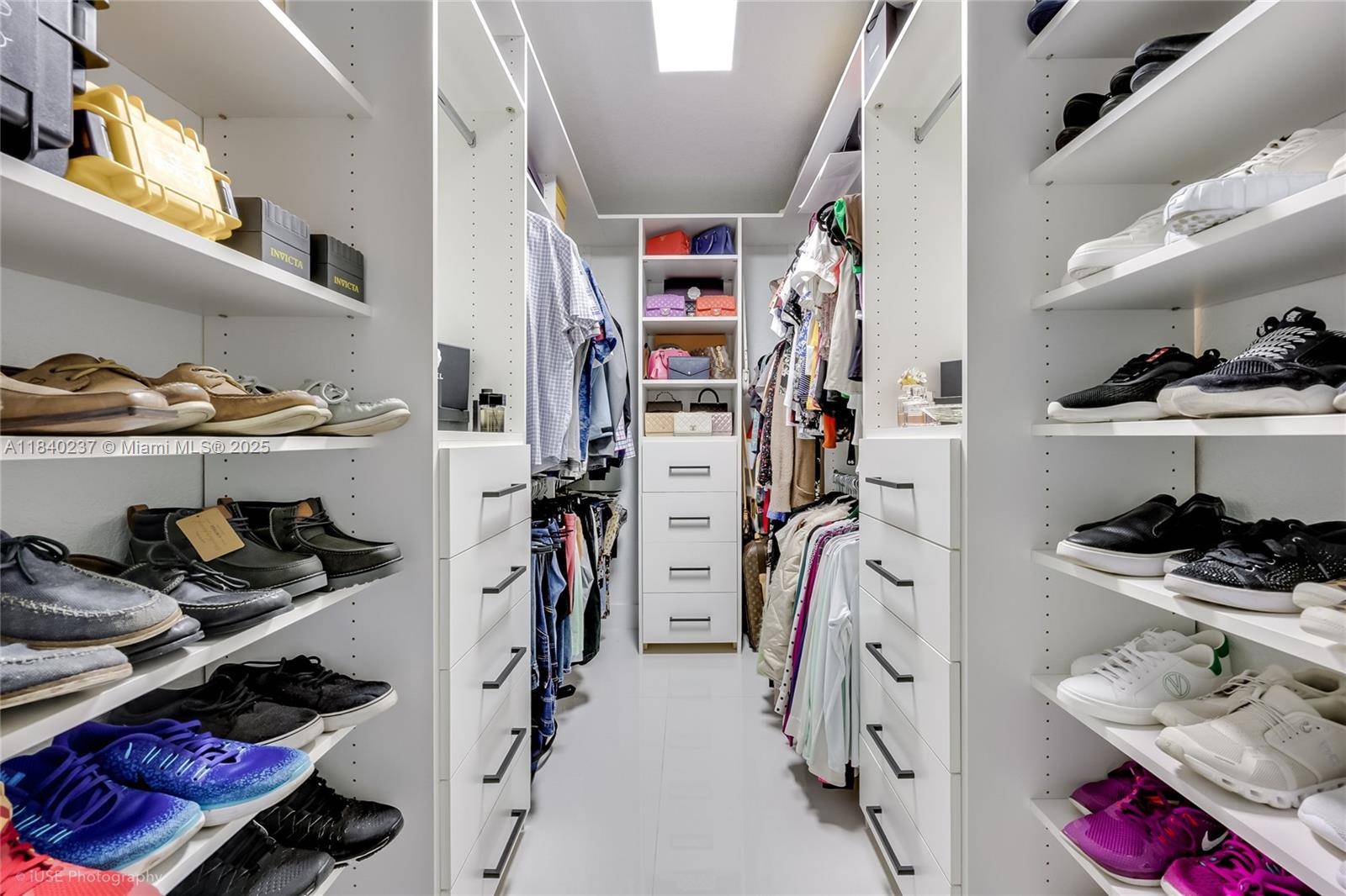 North Miami Beach, FL 33160,16479 NE 27th Pl #16