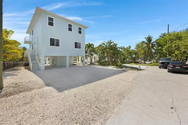 Lower Keys, FL 33042,142 Peg Leg Ln