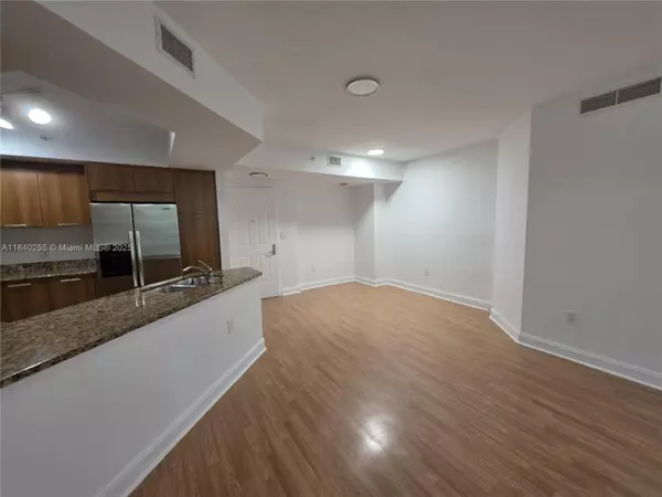 Plantation, FL 33324,510 NW 84th Ave #414