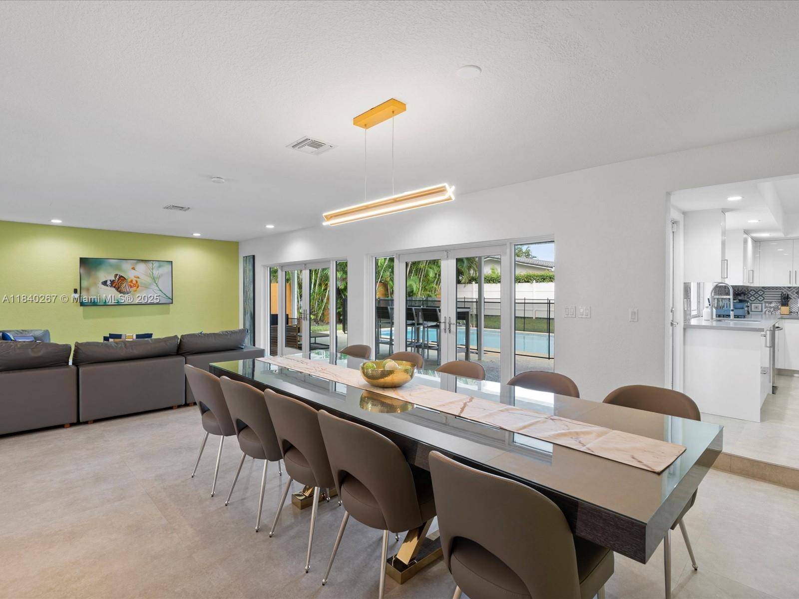 Hollywood, FL 33021,3721 N 55th Ave