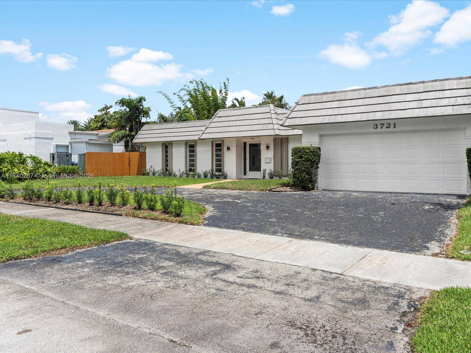 Hollywood, FL 33021,3721 N 55th Ave