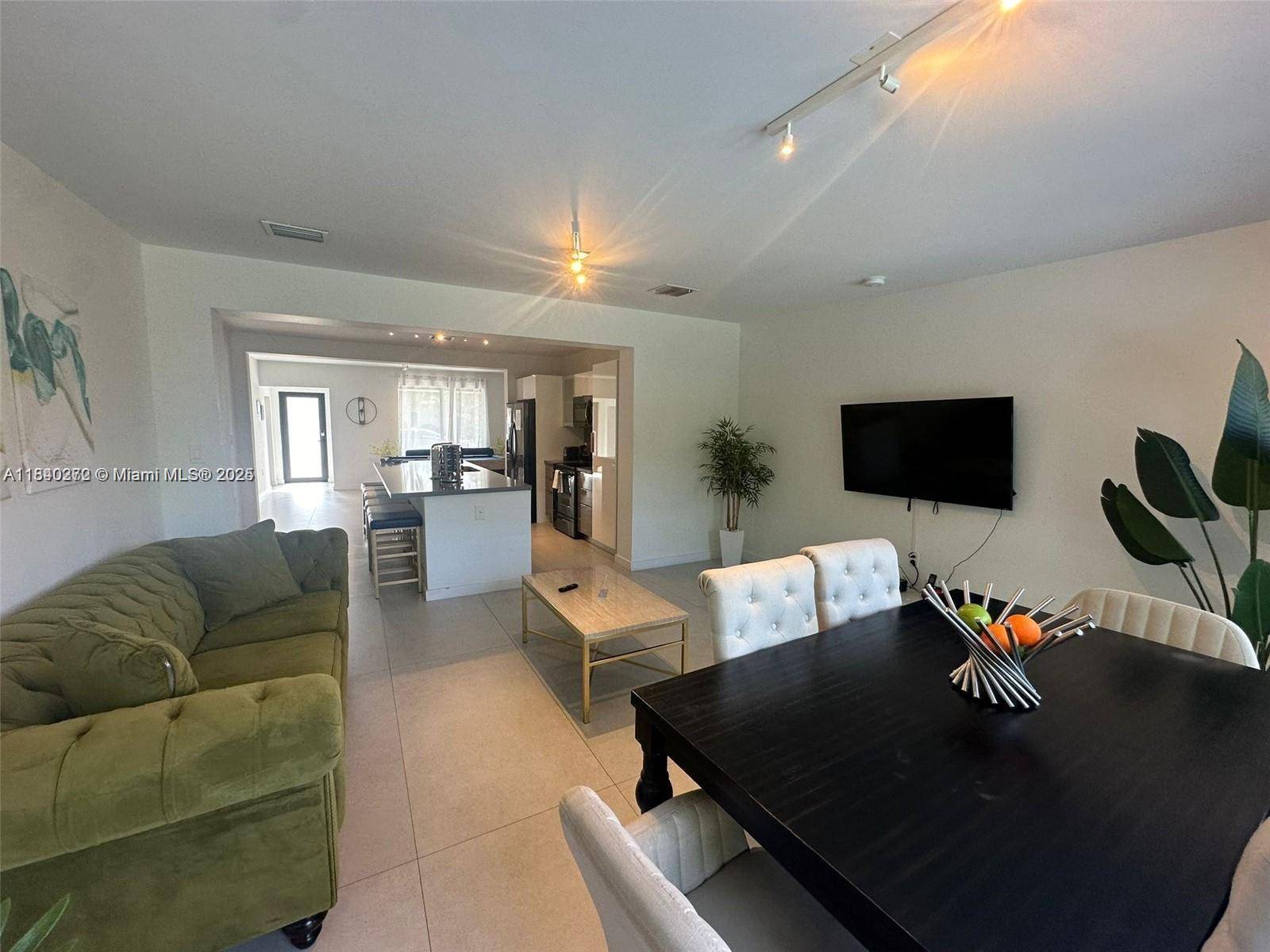 North Bay Village, FL 33141,7532 Hispanola Ave