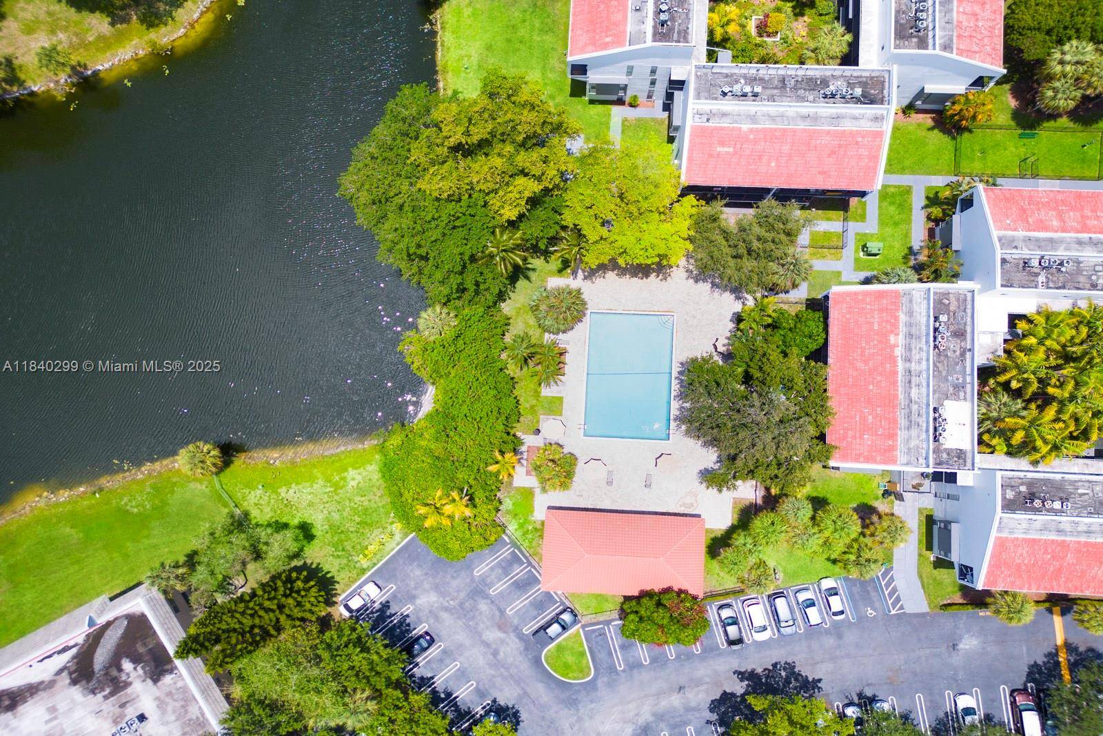 Coral Springs, FL 33065,2930 Forest Hills Blvd #B102