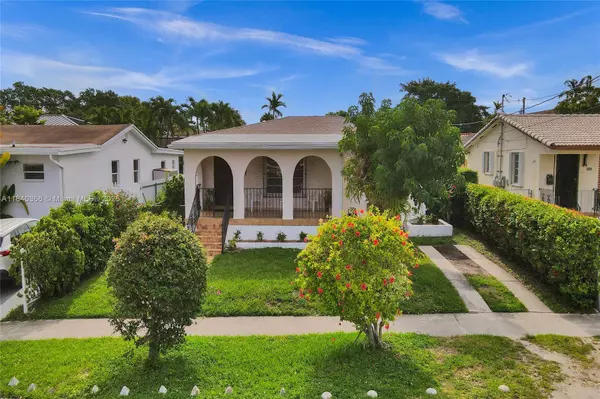 105 NW 32nd Pl, Miami, FL 33125