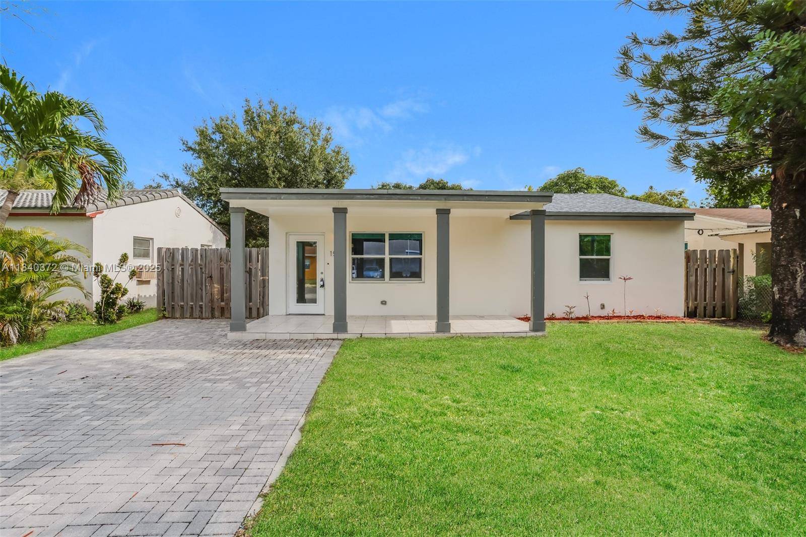 1520 NW 1 Ave, Fort Lauderdale, FL 33311