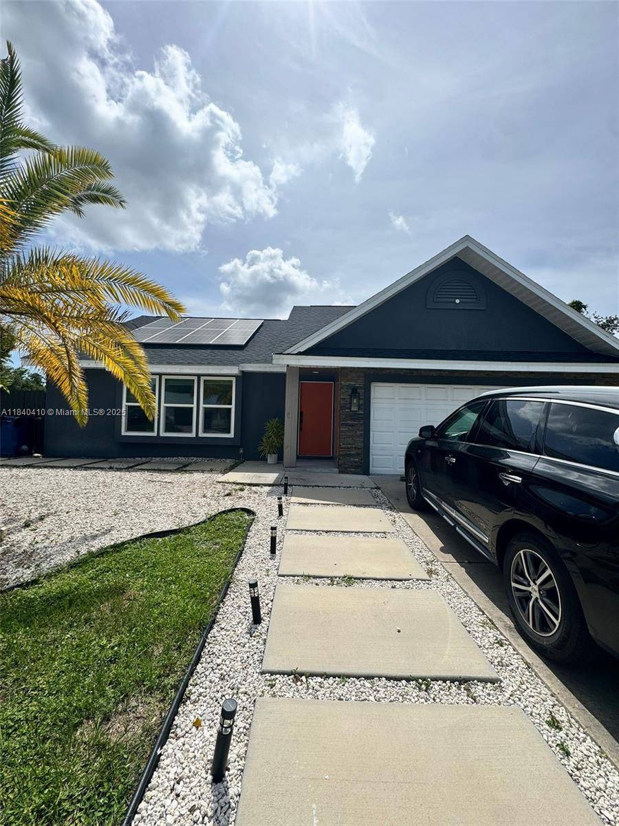 Bradenton, FL 34203,3415 55th Dr E