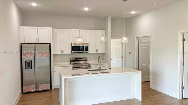 Sebring, FL 33876,6741 HEAVITREE DRIVE