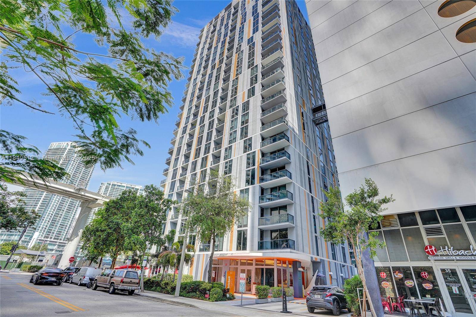 31 SE 6th St #805, Miami, FL 33131