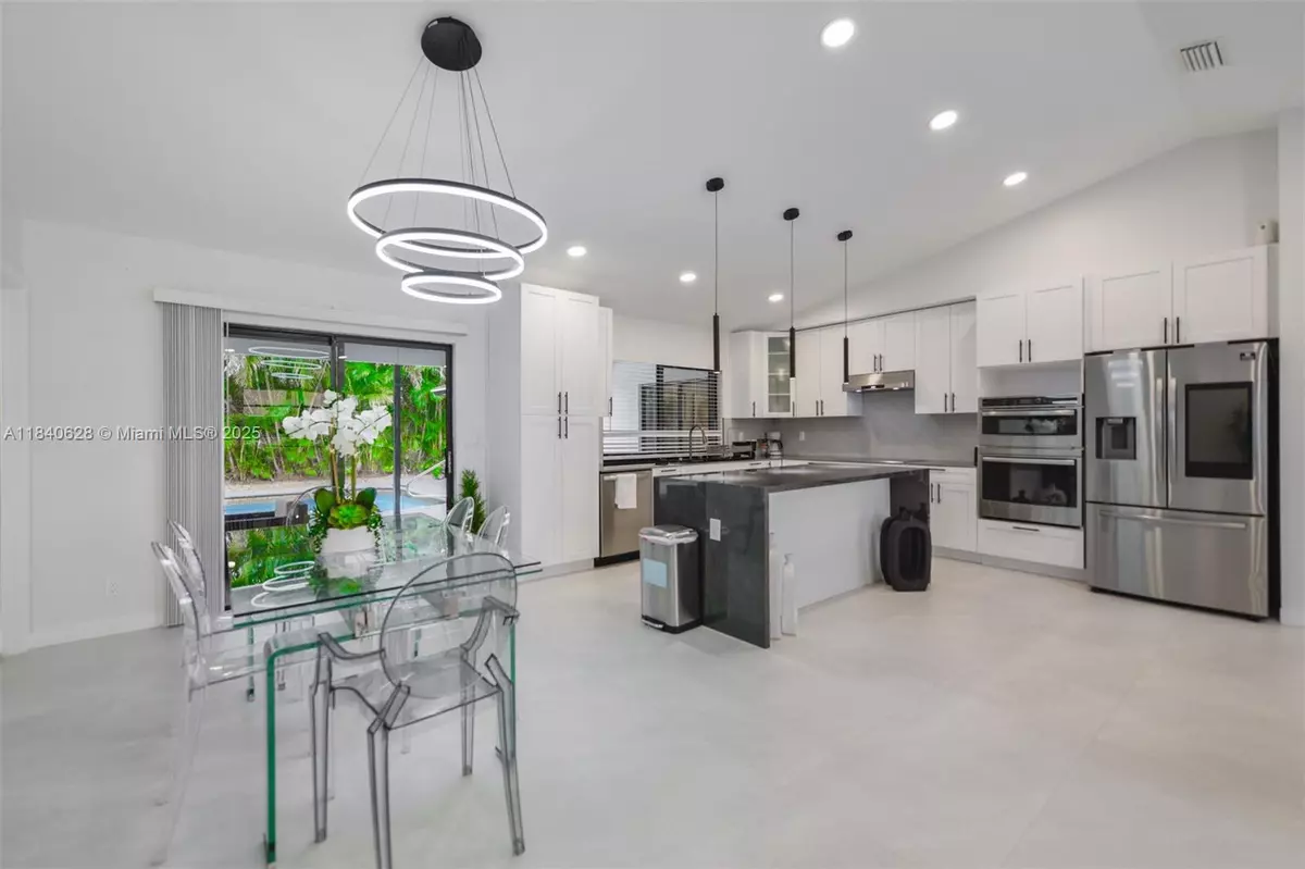 Wellington, FL 33414,13526 Jonquil Pl