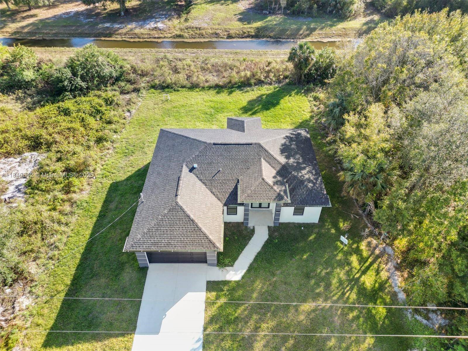 Lehigh Acres, FL 33971,6007 Nora Ave