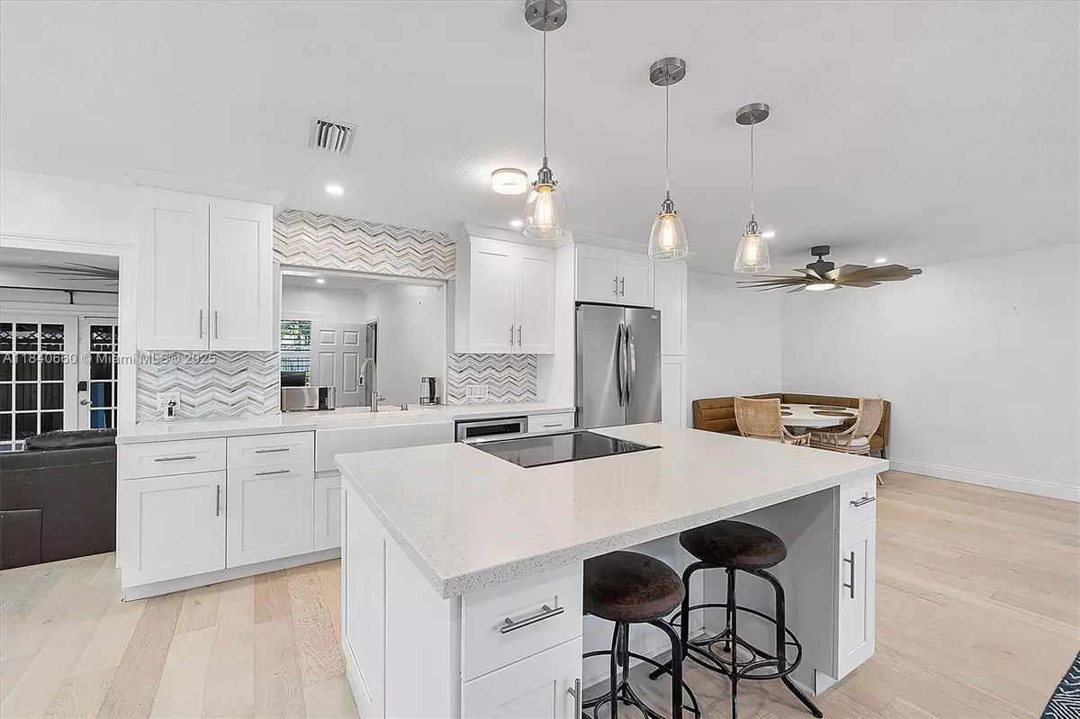 Margate, FL 33068,4980 SW 8th Ct