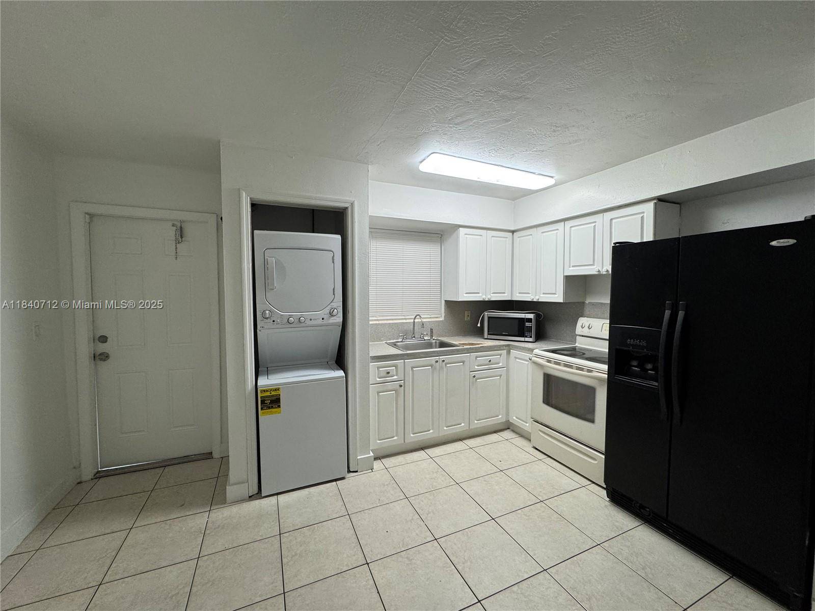 Hialeah, FL 33010,334 E 2nd St #334