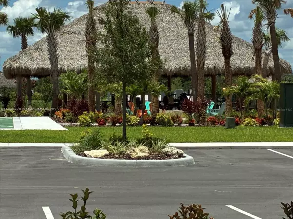 Punta Gorda, FL 33982,4687 Duncan Road #253
