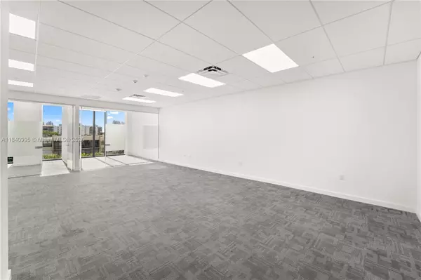 2980 NE 207th St #409, Aventura, FL 33180