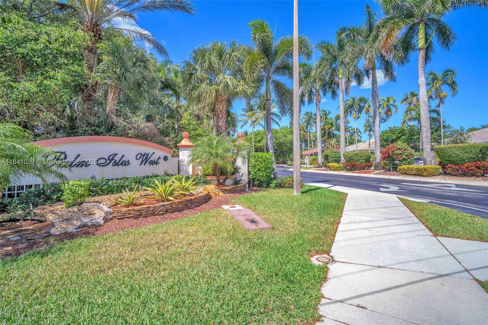 Boynton Beach, FL 33437,9567 N Crescent View Dr N