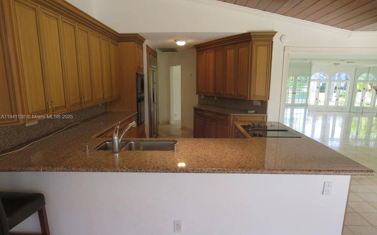 Boca Raton, FL 33496,17651 Foxborough Ln