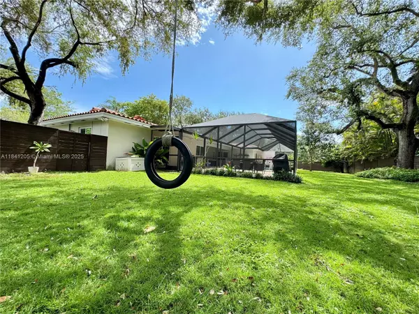 Palmetto Bay, FL 33157,7450 SW 165th Ter
