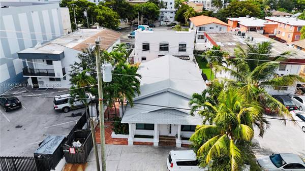 1238 SW 4th St, Miami, FL 33135