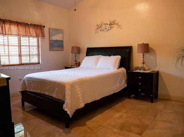 Homestead, FL 33033,3279 NE 11th Dr
