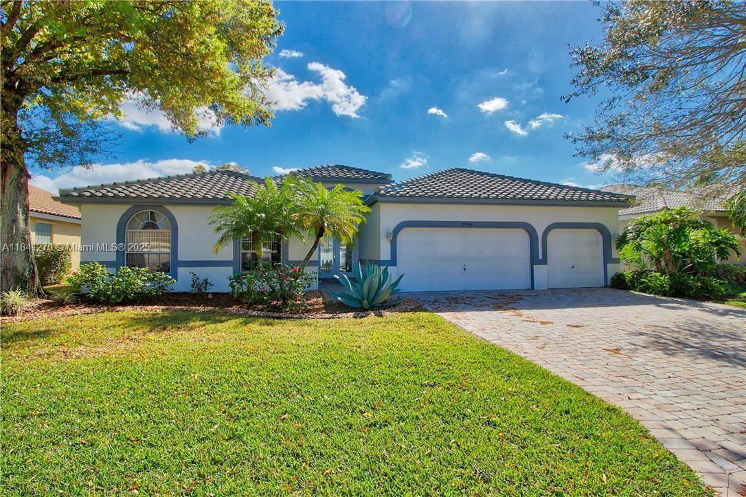 Parkland, FL 33067,5984 NW 74th St