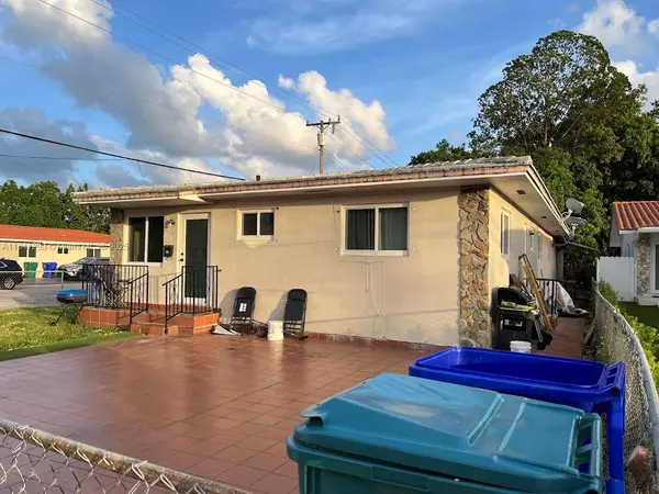 Miami, FL 33133,3100 SW 25th St