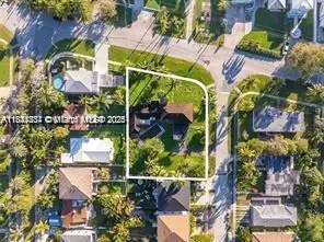 10900 N Bayshore Dr, Miami, FL 33161